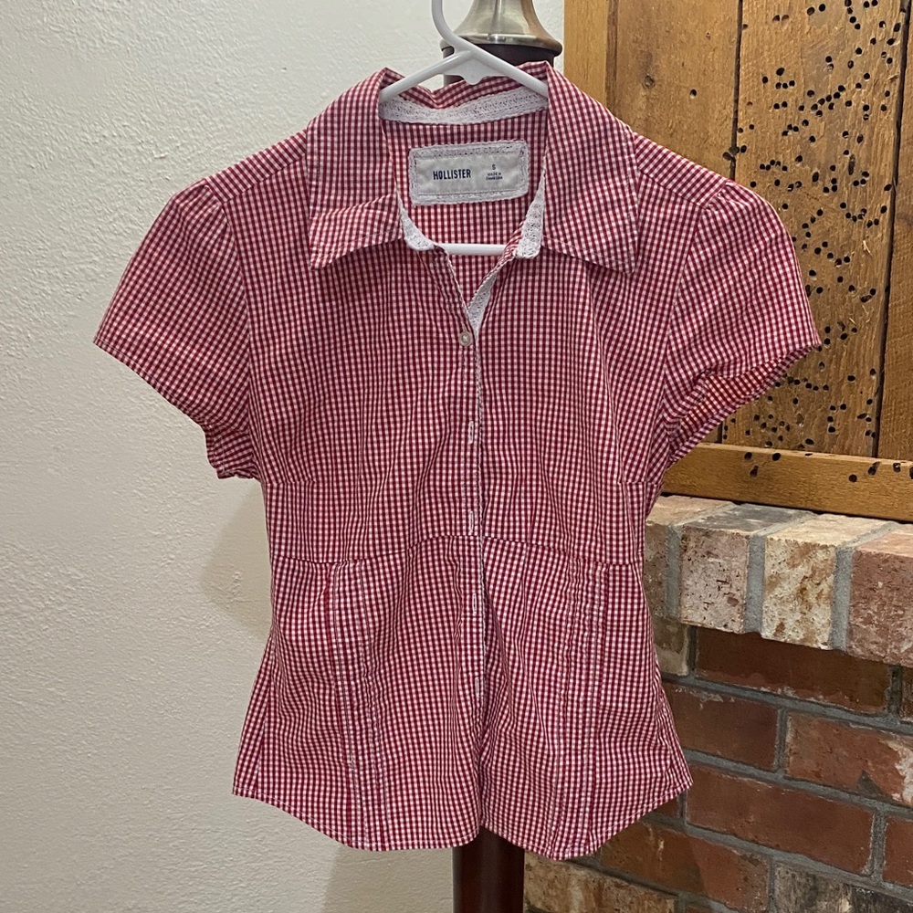Hollister Red Gingham Women's Top